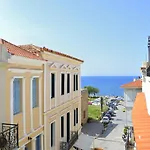 Elia Palazzo La Canée