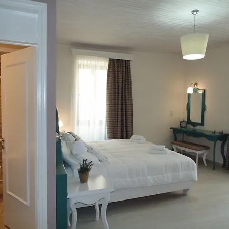 Elia Palazzo 3* خانيا