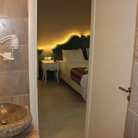 Otel Elia Palazzo 3*