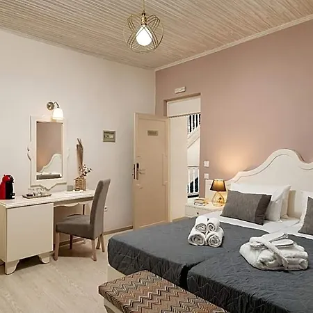 Elia Palazzo 3*