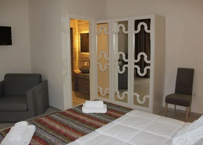 Otel Elia Palazzo 3*