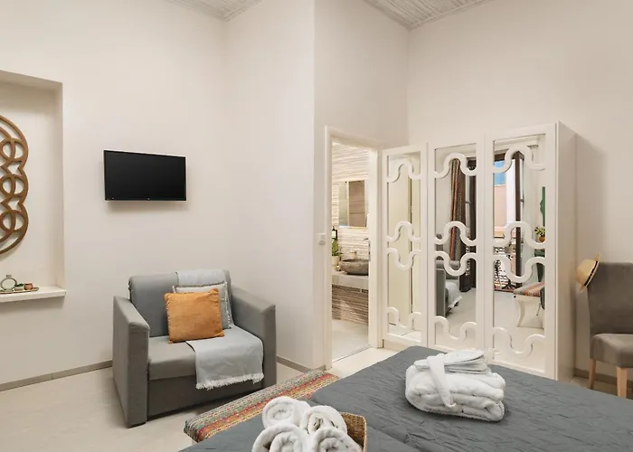 Отель Elia Palazzo 3*