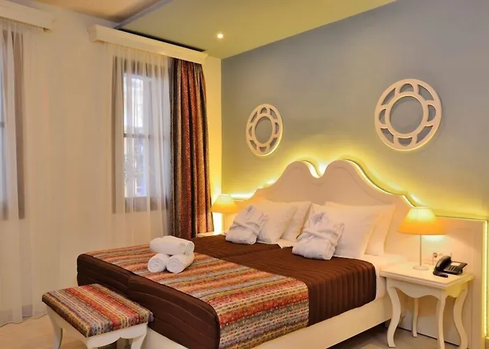 Hotel Elia Palazzo 3*