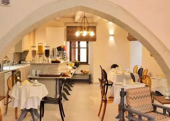 Elia Palazzo Hotel 3*